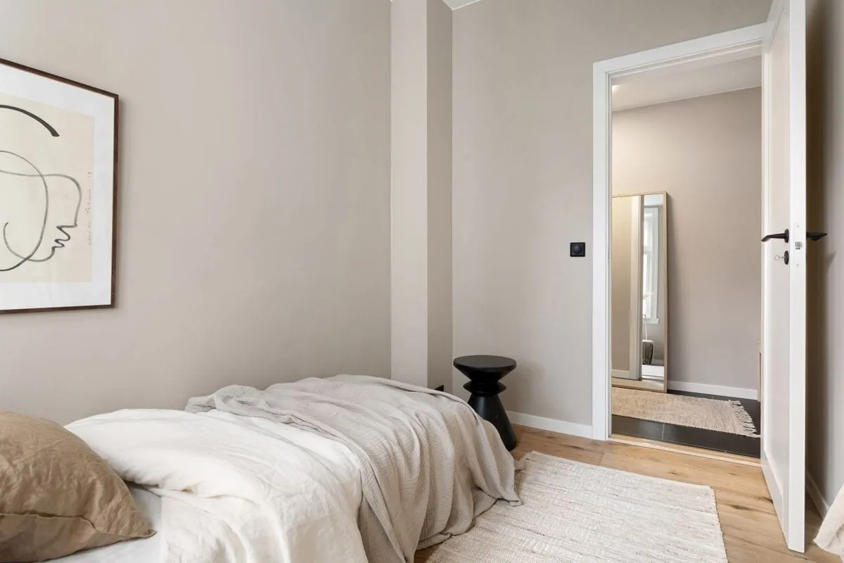 Minimalist Small Apartment Ideas