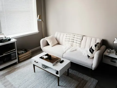 Cozy Winter Apartment Decor for Renters