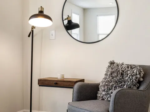 Budget Apartment Decor: Under $200 CAD